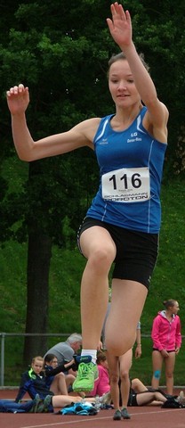Anna beim Weitsprung Anna Kurnoth Bild von Thomas Kurnoth