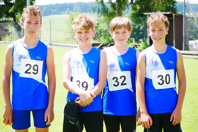 Die Jungs MU14 mit dem Vizemeister Fabian (Nr. 29)